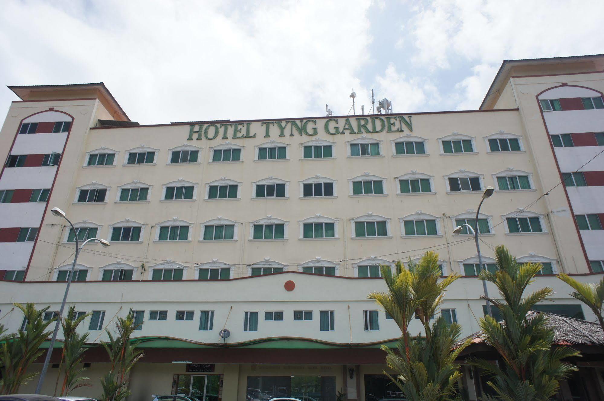 Tyng Garden Hotel Sandakan Exterior photo